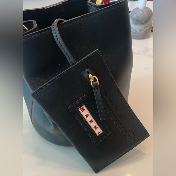 MARNI PANNIER BUCKET BAG - Picture 15 of 15